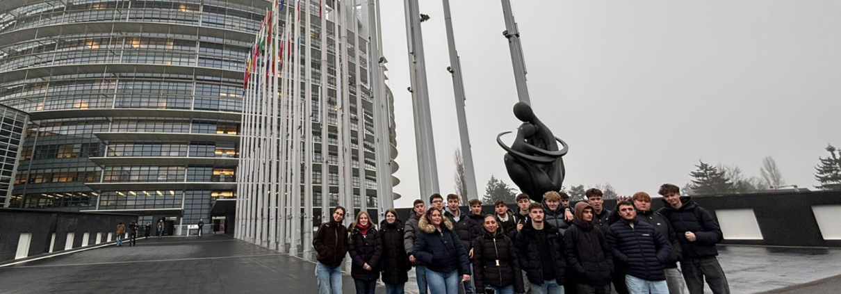 Klasse 12-3 im Europäischen Parlament